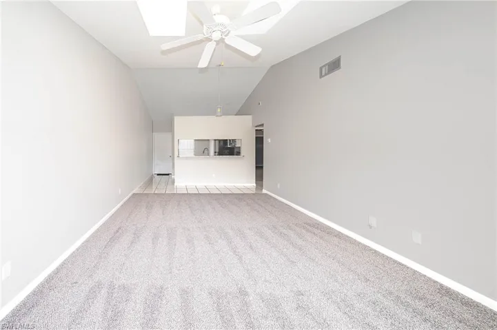 Great_RM_wvaulted_ceiling