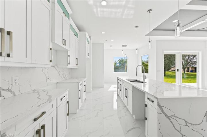 3318  43rd SW ST, LEHIGH ACRES, FL 33976