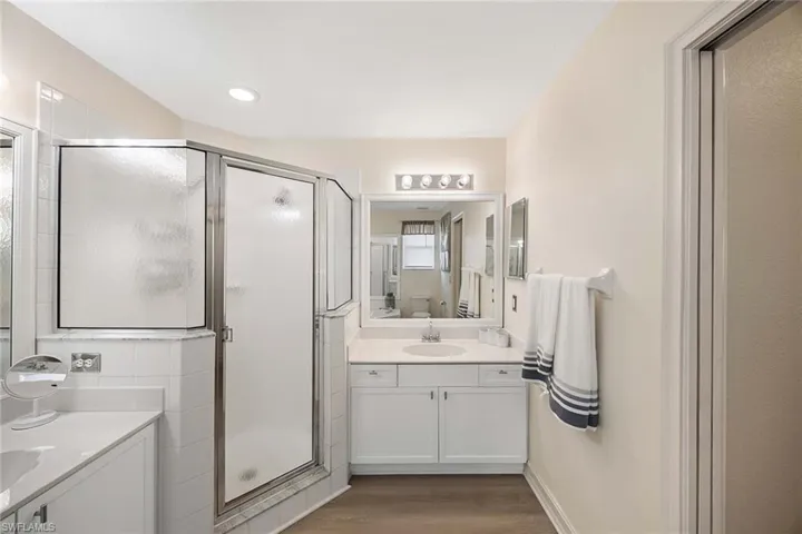 640 Luisa Ln 804-4, Naples, Florida 34104