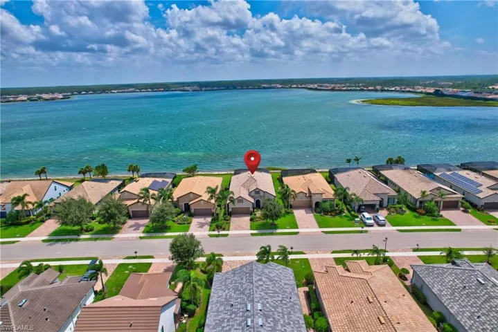 Expansive Lake front Property