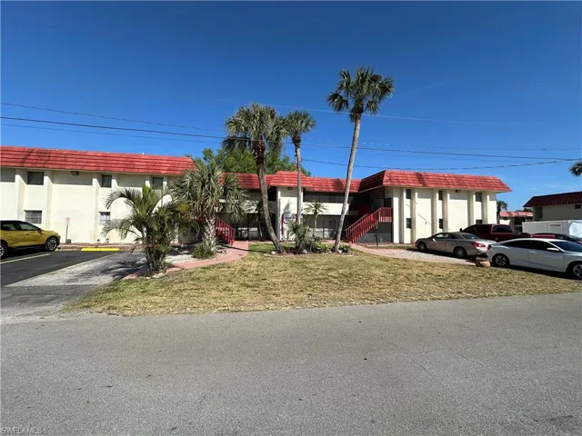 Townhome / multi-family property with stucco siding