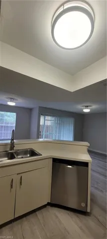 1390 Wildwood Lakes Blvd 8, Naples, Florida 34104