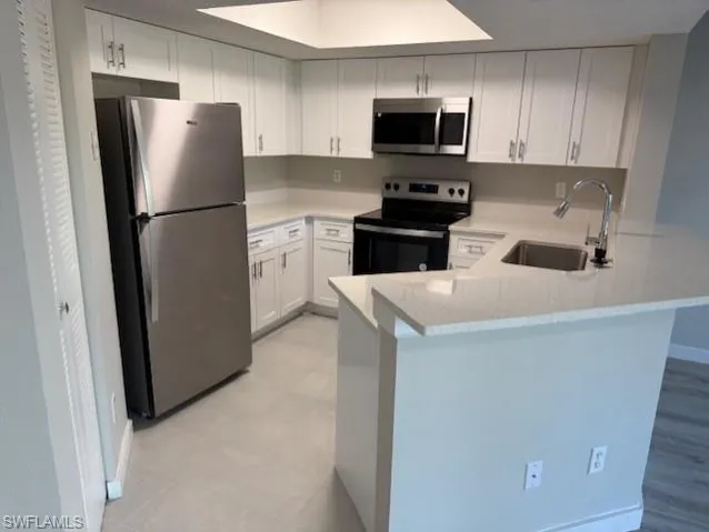 1390 Wildwood Lakes Blvd 8, Naples, Florida 34104
