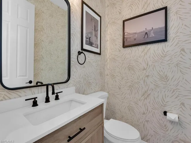 Powder room
