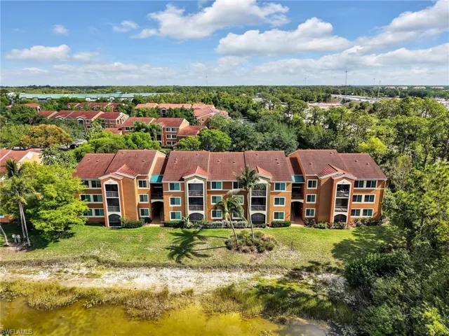 1205  Reserve  WAY, Naples, FL 34105