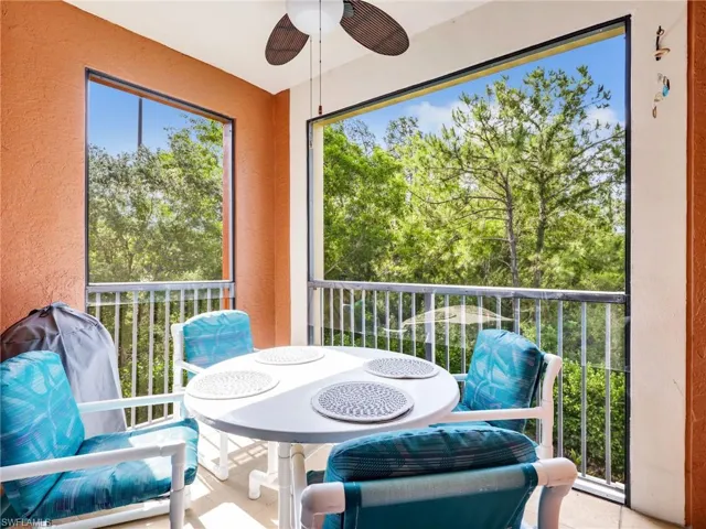1205  Reserve  WAY, Naples, FL 34105