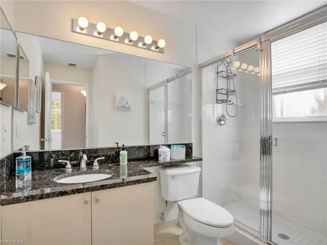 1205  Reserve  WAY, Naples, FL 34105