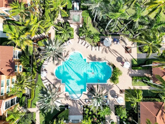 1205  Reserve  WAY, Naples, FL 34105