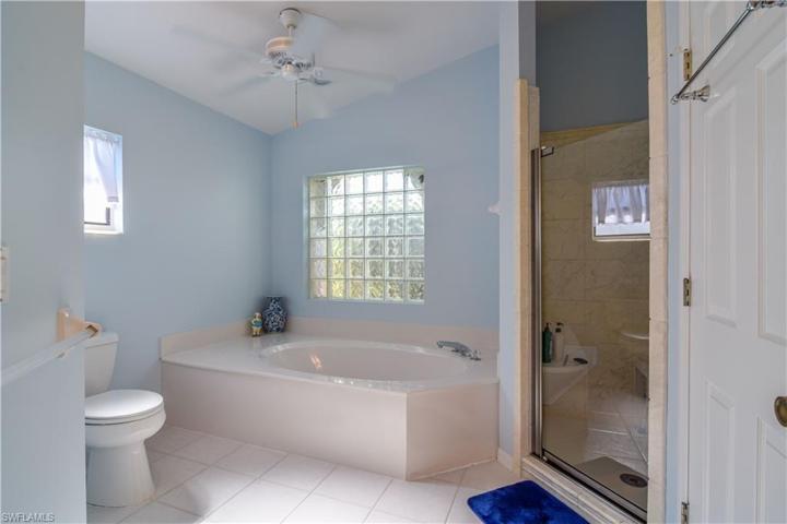 Owners Suite Soaking Tub