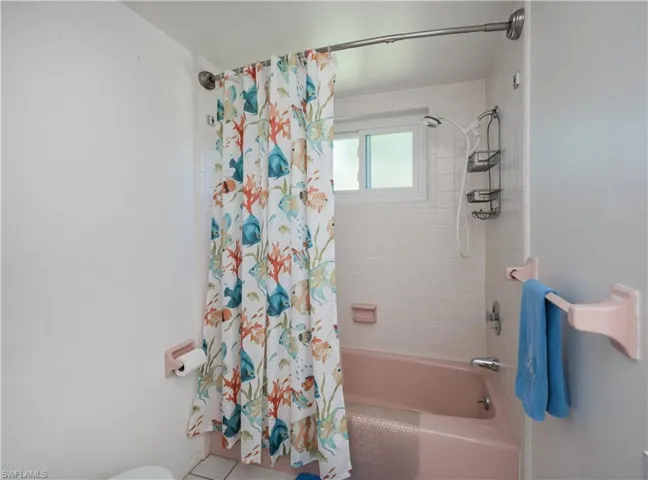 Guest bath tub shower combo
