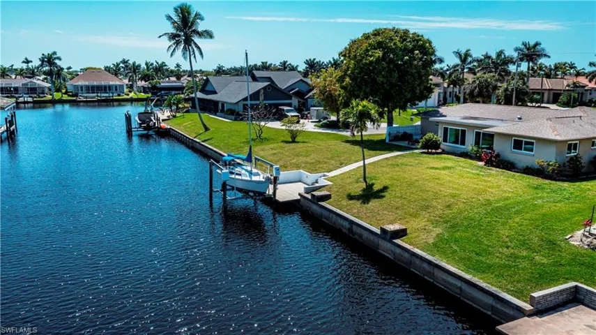 beautiful canal view