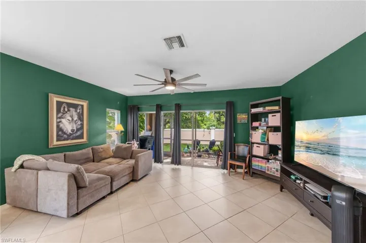 8587  Athena  CT, Lehigh Acres, FL 33971