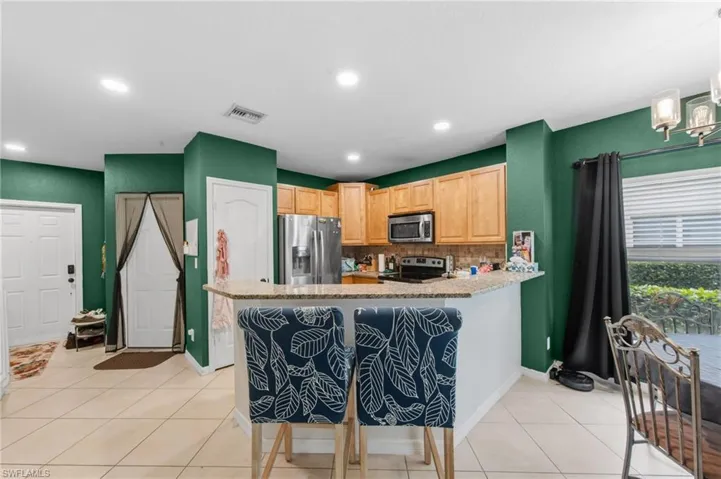 8587  Athena  CT, Lehigh Acres, FL 33971