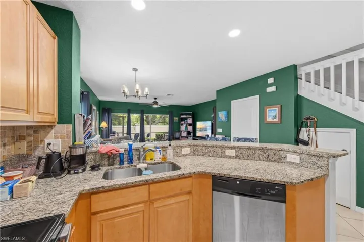 8587  Athena  CT, Lehigh Acres, FL 33971