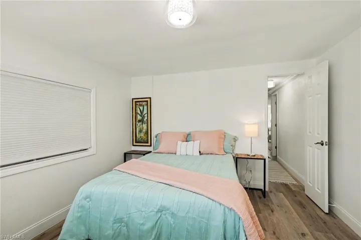 11181 Azalea Ln, Fort Myers Beach, Florida 33931