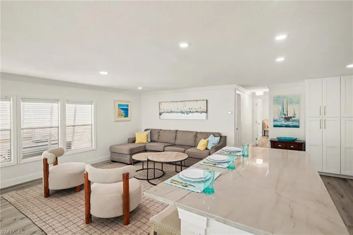 11181 Azalea Ln, Fort Myers Beach, Florida 33931