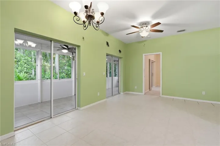 10727 Maui Cir, Estero, Florida 33928