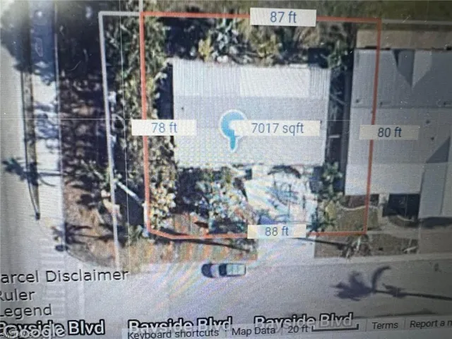 Lot with home pre Ian