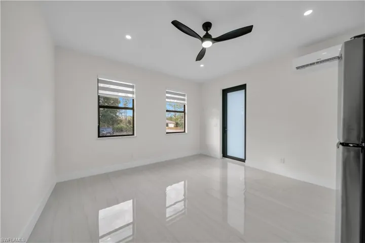 301 E 17th  ST, Lehigh Acres, FL 33972
