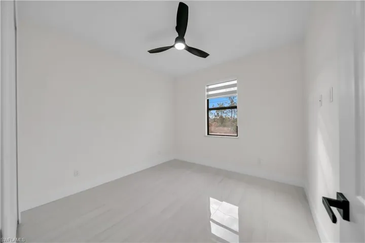 301 E 17th  ST, Lehigh Acres, FL 33972