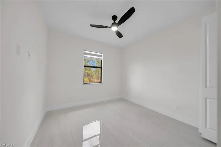 301 E 17th  ST, Lehigh Acres, FL 33972