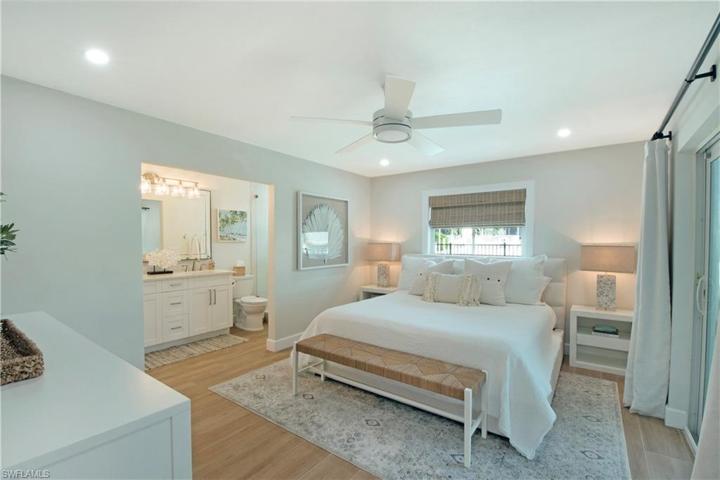 139 Trinidad ST, NAPLES FL 34113