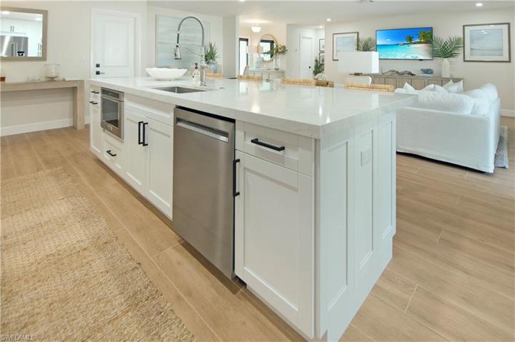 139 Trinidad ST, NAPLES FL 34113