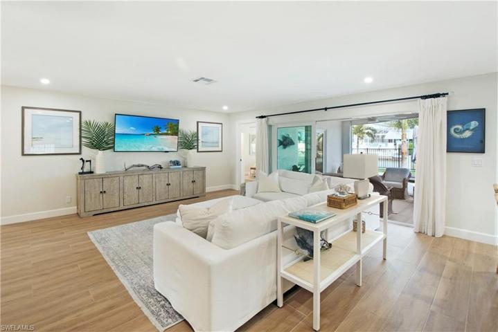 139 Trinidad ST, NAPLES FL 34113