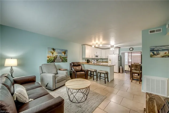 4904 Vincennes Ct 108, Cape Coral, Florida 33904