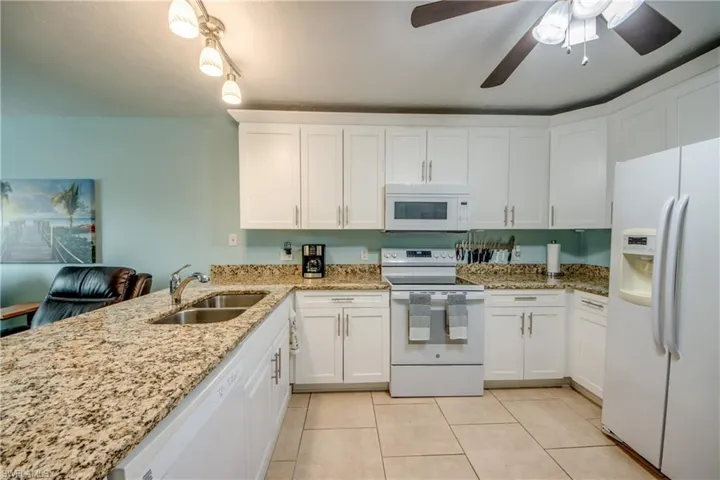 4904 Vincennes Ct 108, Cape Coral, Florida 33904