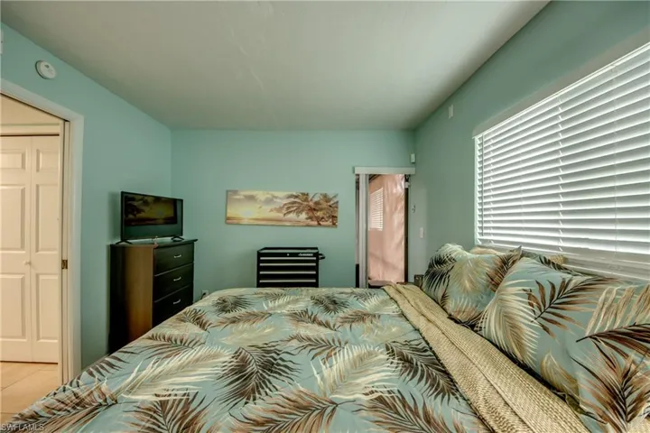 4904 Vincennes Ct 108, Cape Coral, Florida 33904
