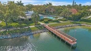 488 Henley Dr, Naples, Florida 34104