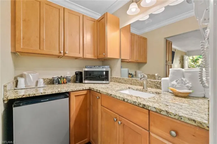 2555 9th St N # 131, Naples Fl 34103