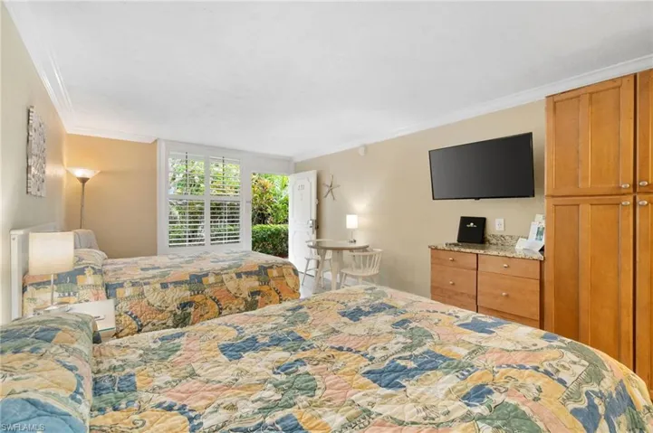 2555 9th St N # 131, Naples Fl 34103