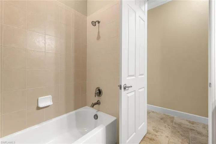11294  Suffield  ST, Fort Myers, FL 33913