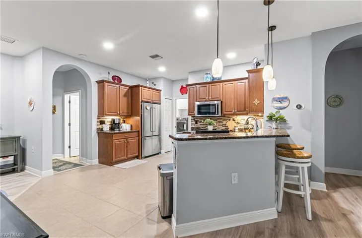 10695 Camarelle Cir, Fort Myers, Florida 33913