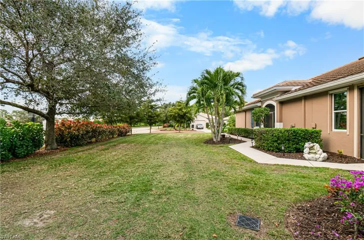 10695 Camarelle Cir, Fort Myers, Florida 33913