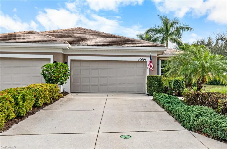 10695 Camarelle Cir, Fort Myers, Florida 33913