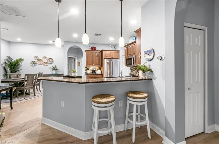 10695 Camarelle Cir, Fort Myers, Florida 33913
