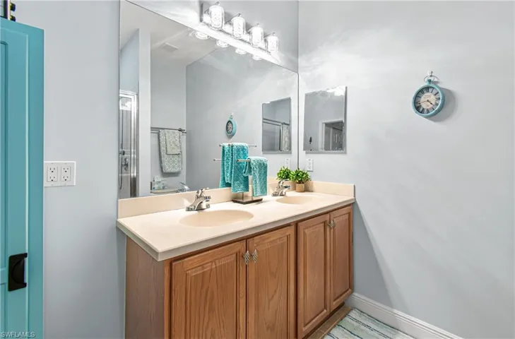 10695 Camarelle Cir, Fort Myers, Florida 33913