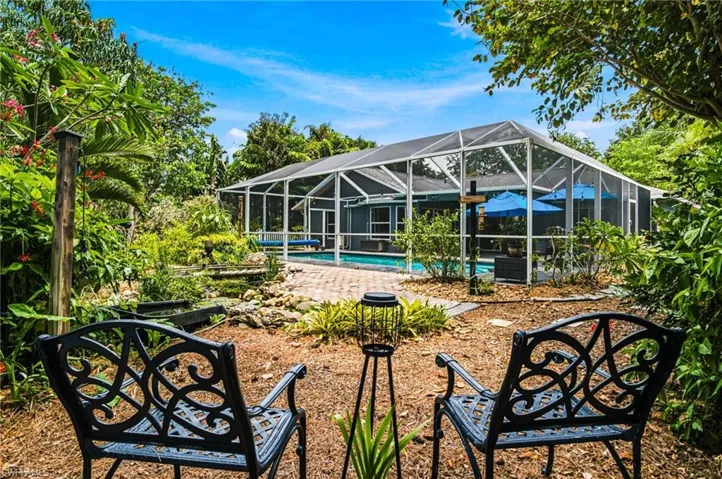 2667 River Reach Dr, Naples, Florida 34104