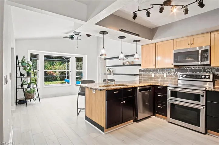 2667 River Reach Dr, Naples, Florida 34104