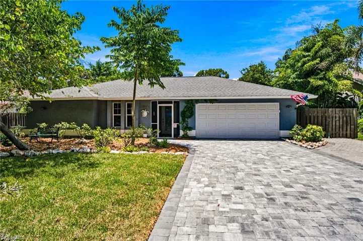 2667 River Reach Dr, Naples, Florida 34104