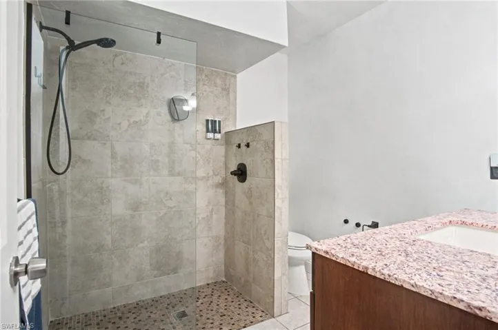 2667 River Reach Dr, Naples, Florida 34104