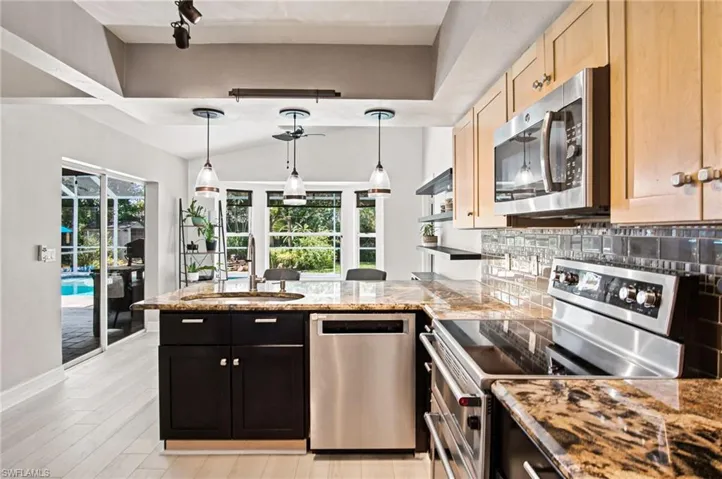 2667 River Reach Dr, Naples, Florida 34104