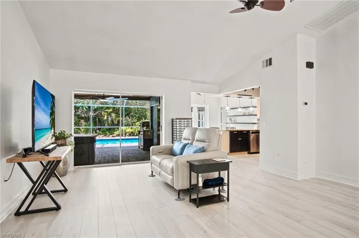 2667 River Reach Dr, Naples, Florida 34104