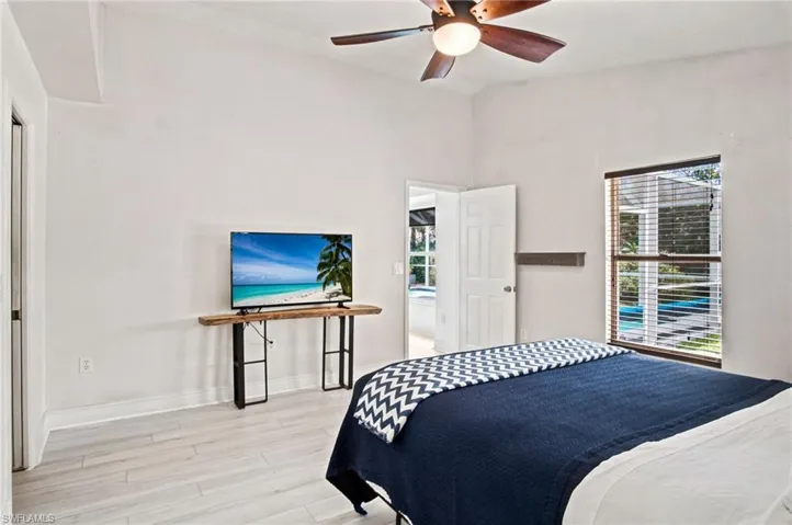 2667 River Reach Dr, Naples, Florida 34104