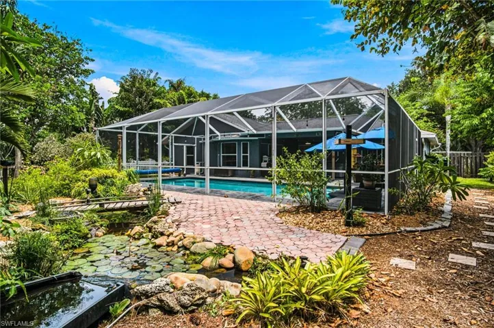 2667 River Reach Dr, Naples, Florida 34104