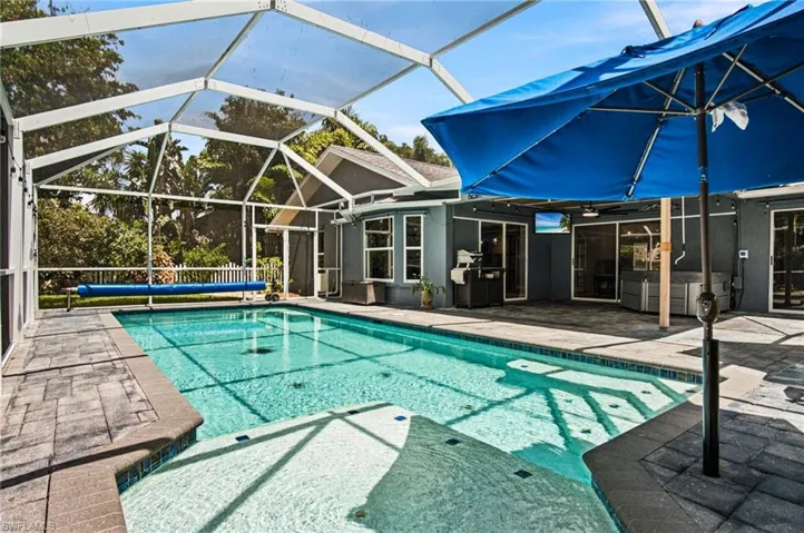 2667 River Reach Dr, Naples, Florida 34104