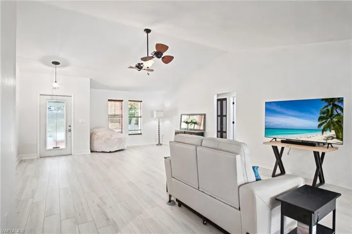 2667 River Reach Dr, Naples, Florida 34104